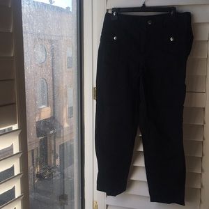 Black cotton cargo pants with silver snaps accents